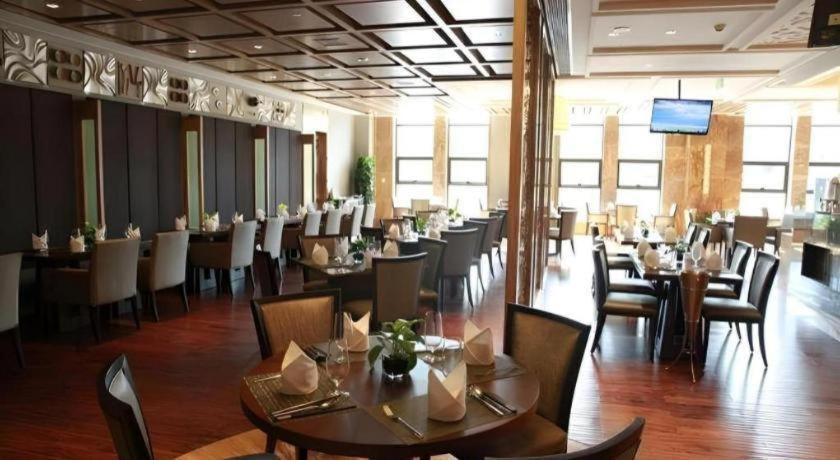 Chengdu Airport Hotel Extérieur photo